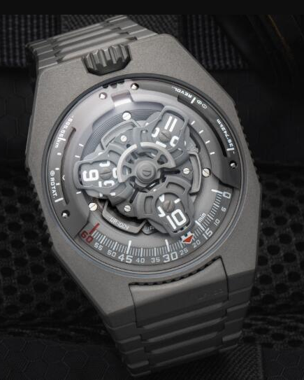 Review Urwerk UR-100V Full Titanium Jacket Replica Watch